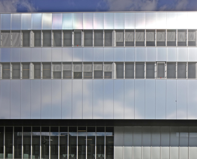 ���������� ������� École Centrale Paris. ���� � Philippe Ruault, ������������� OMA
