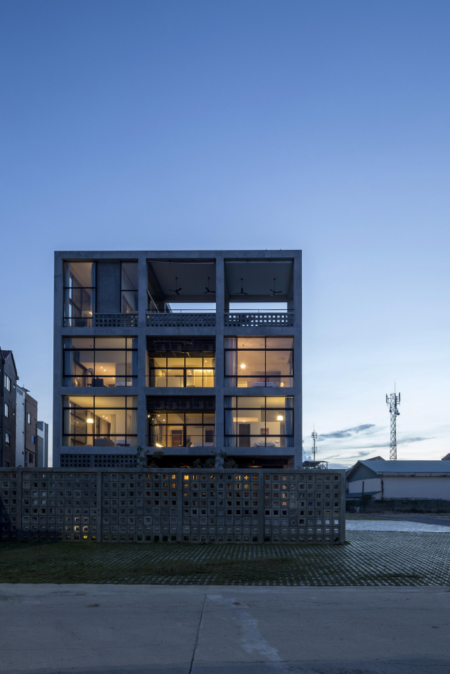 ����� � ����������� Tamasa � Akinobu Kawabe