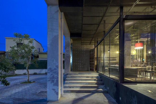 ����� � ����������� Tamasa � Akinobu Kawabe