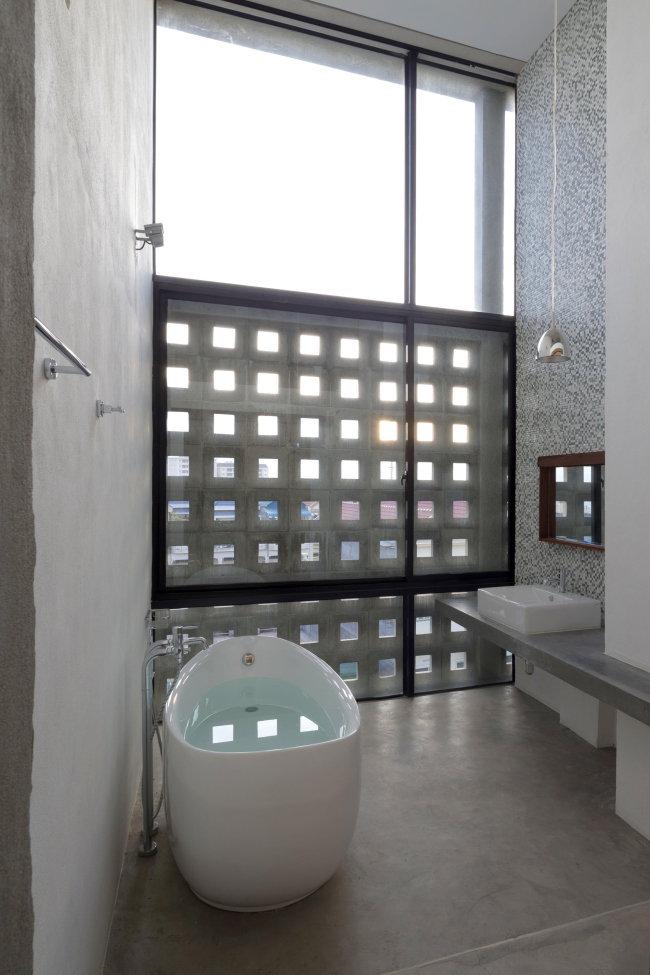 ����� � ����������� Tamasa � Akinobu Kawabe