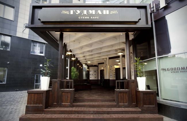 ������ ������� �����-����� �������� � ������������� ���� �������� �.�.