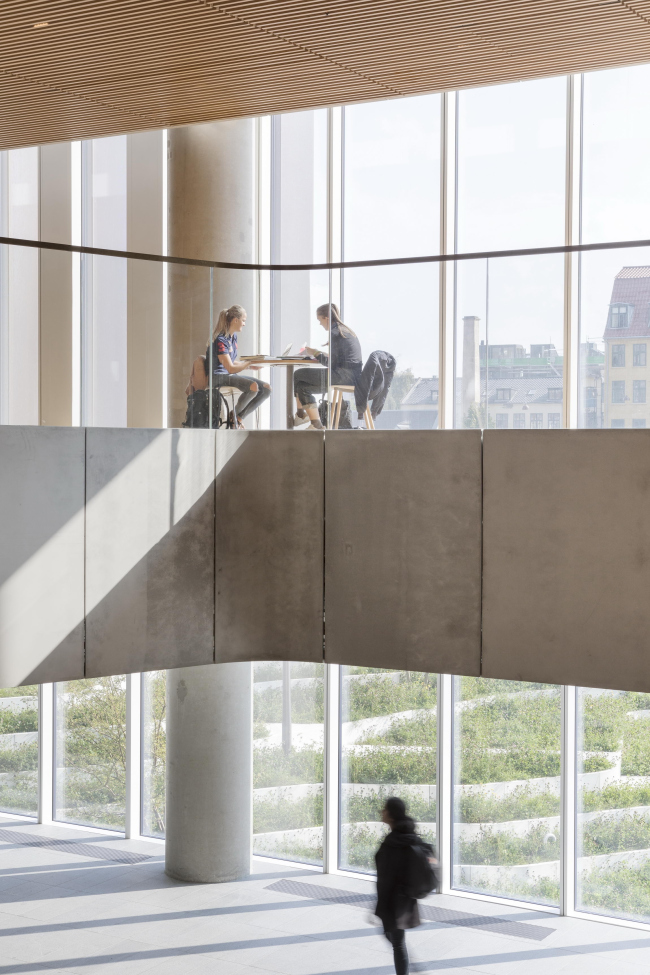  Maersk,        Adam Mørk