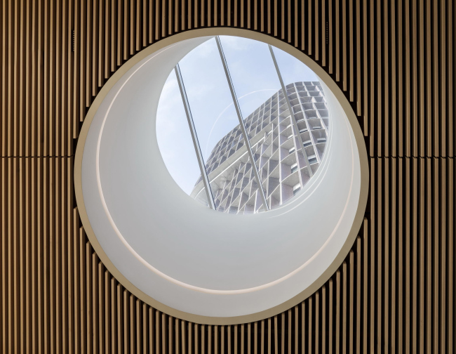 ����� Maersk, ������ ���������� ����������� ���� ��������������� ������������ � Adam Mørk