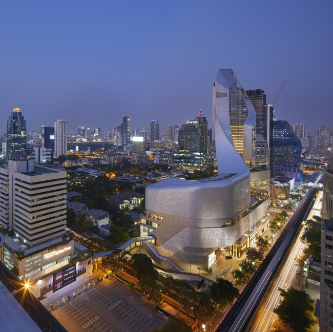 �������� Central Embassy � Hufton + Crow