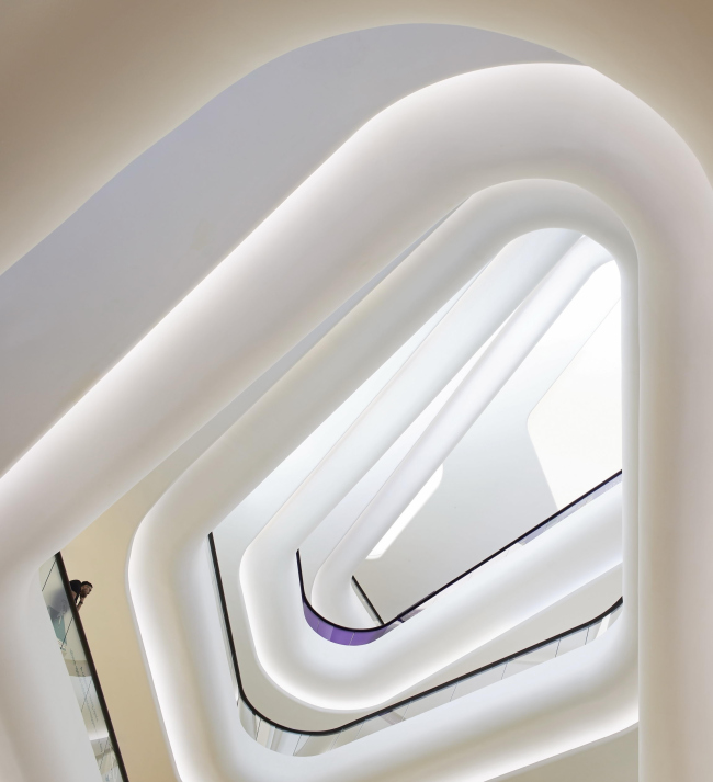 �������� Central Embassy � Hufton + Crow