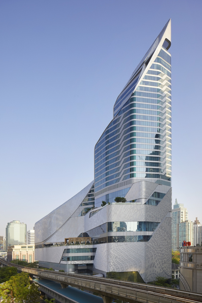 �������� Central Embassy � Hufton + Crow