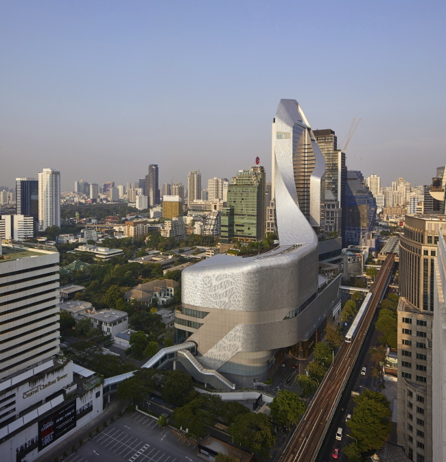 �������� Central Embassy � Hufton + Crow