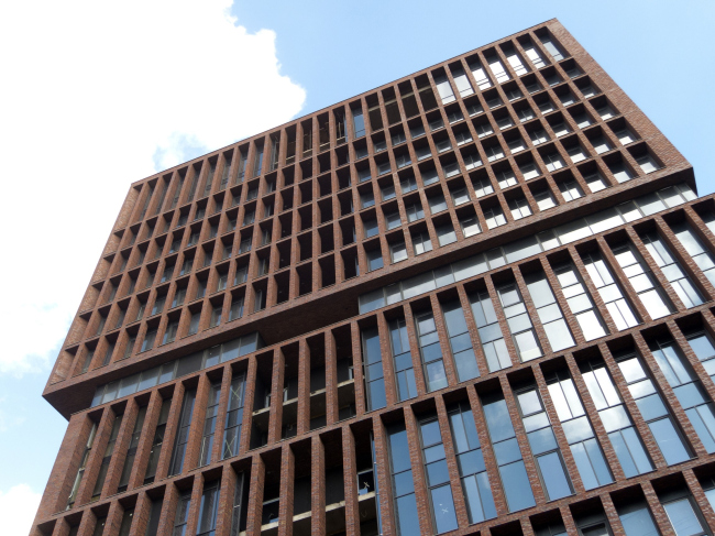 "Egodom" housing complex � Sergey Skuratov ARCHITECTS