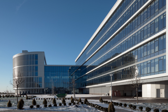 The administrative and business center of the Troitsky and Novomoskovsky administrative districts of Moscow. Photographs by Aleksey Naroditsky � Creative Union �Reserve�
