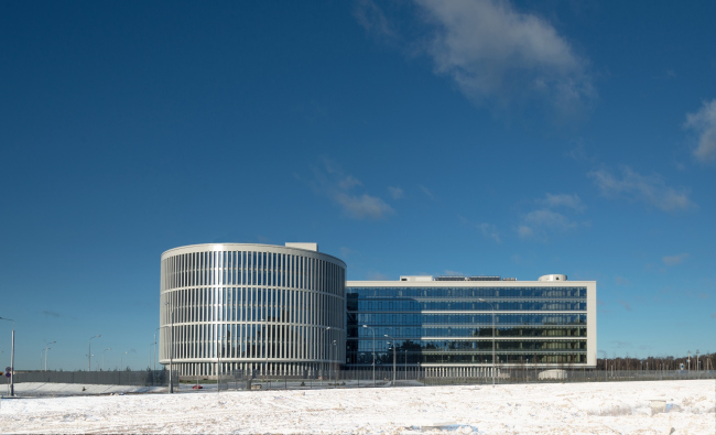 The administrative and business center of the Troitsky and Novomoskovsky administrative districts of Moscow. Photographs by Aleksey Naroditsky  Creative Union Reserve