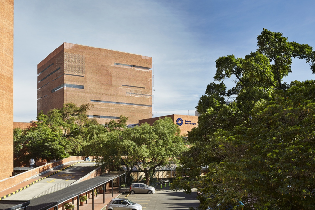 �������� Fundación Santa Fe de Bogotá � ���������� � Andrés Valbuena