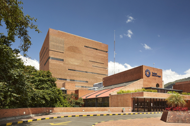 �������� Fundación Santa Fe de Bogotá � ���������� � Andrés Valbuena