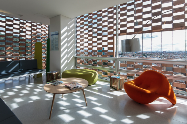 �������� Fundación Santa Fe de Bogotá � ���������� � Alejandro Arango