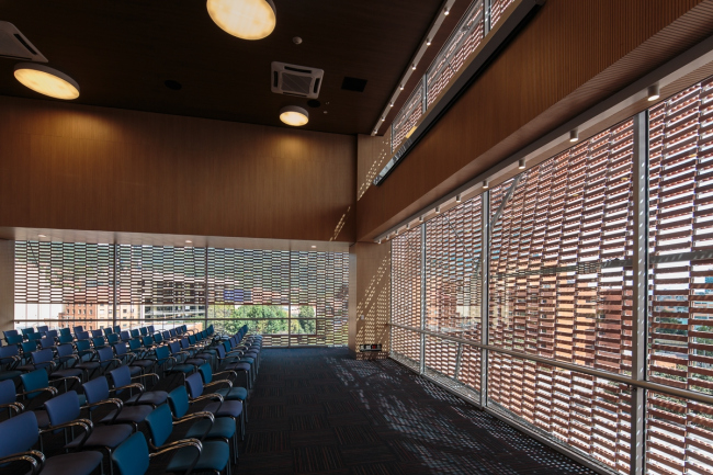 �������� Fundación Santa Fe de Bogotá � ���������� � Alejandro Arango