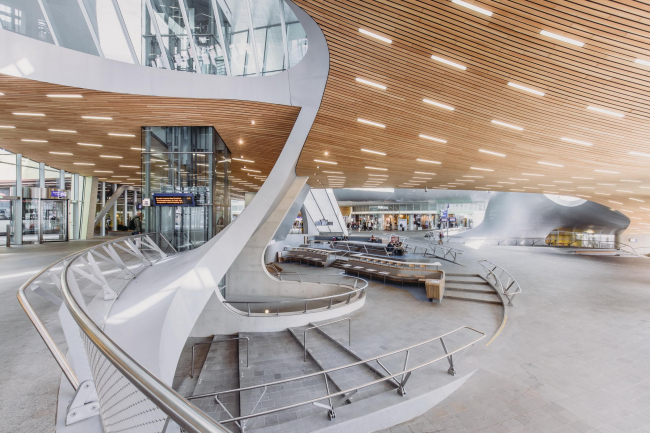 ����������� ������ ������. ���� � Eva Bloem. ������������� Zumtobel Group Award