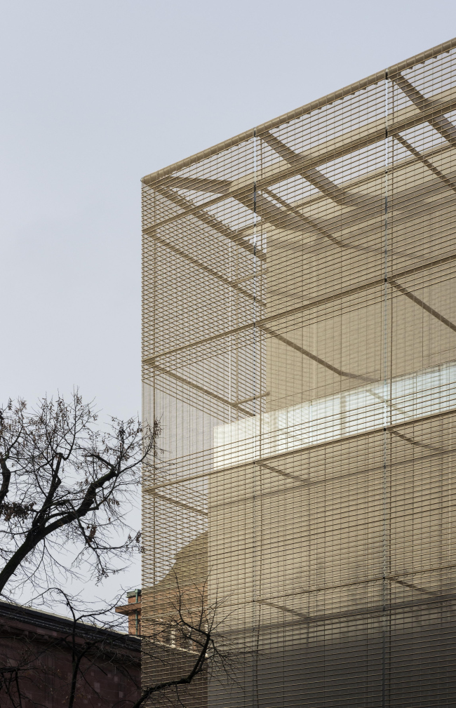 ����� ������������ ��������� ���������� � ��������. ���� � Hans-Georg Esch