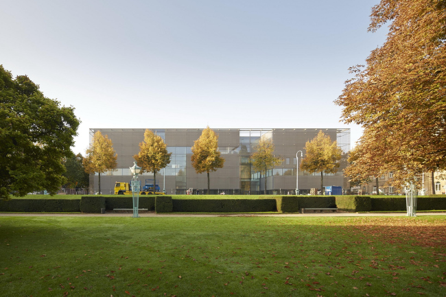 ����� ������������ ��������� ���������� � ��������. ���� � Kunsthalle Mannheim / Lukac Diehl