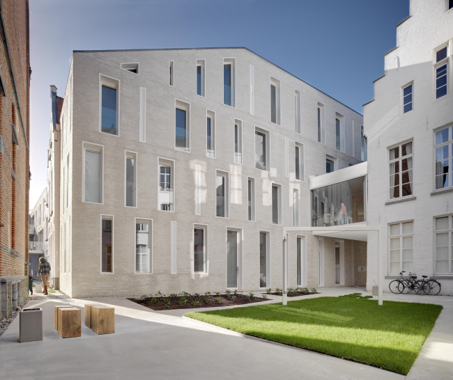 ������������� ��������� ������ � Bart Gosselin