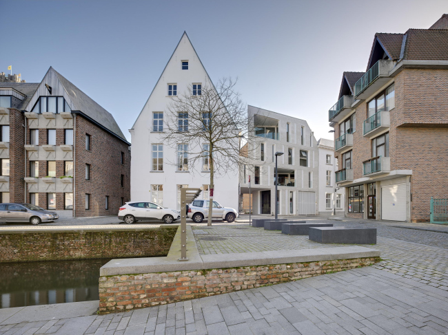 ������������� ��������� ������. � ������ � ������� � Bart Gosselin