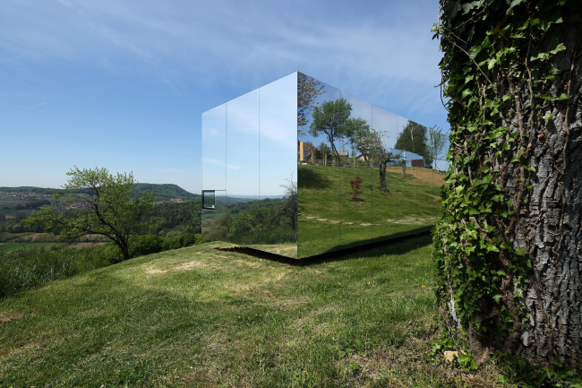 ����� ��� Casa Invisibile