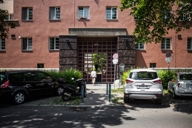 ����-�����-���. ���� � ����� ������