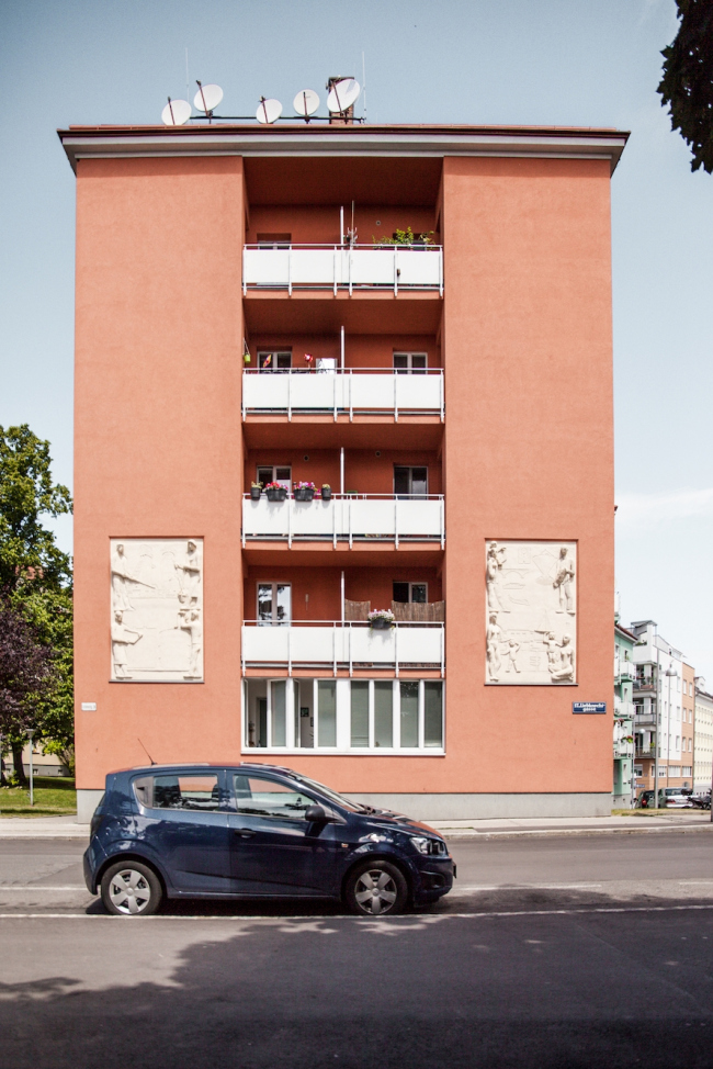 ����� �������� �� ������������ � �������������. ���� � ����� ������