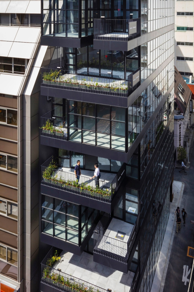 �������� ���������� Kanda Terrace. ���� � Shigeo Ogawa