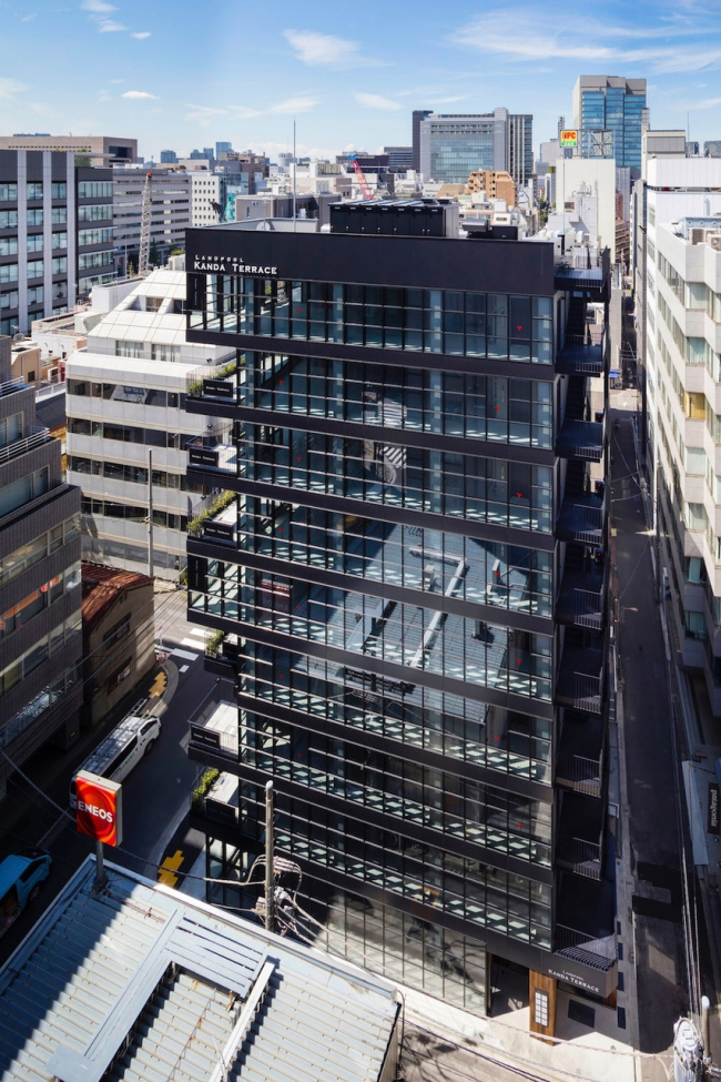 �������� ���������� Kanda Terrace. ���� � Shigeo Ogawa