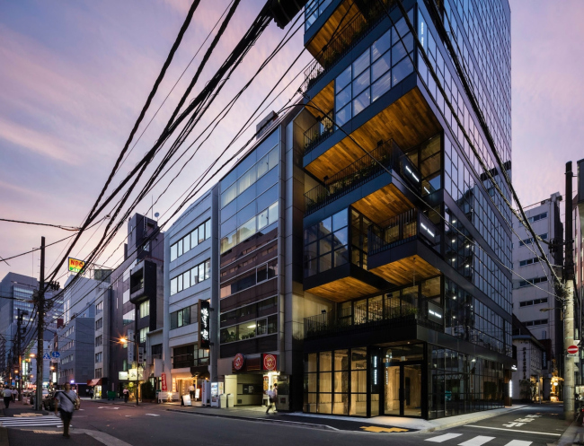 �������� ���������� Kanda Terrace. ���� � Shigeo Ogawa