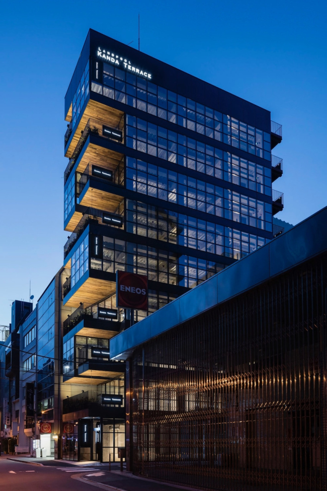 �������� ���������� Kanda Terrace. ���� � Shigeo Ogawa