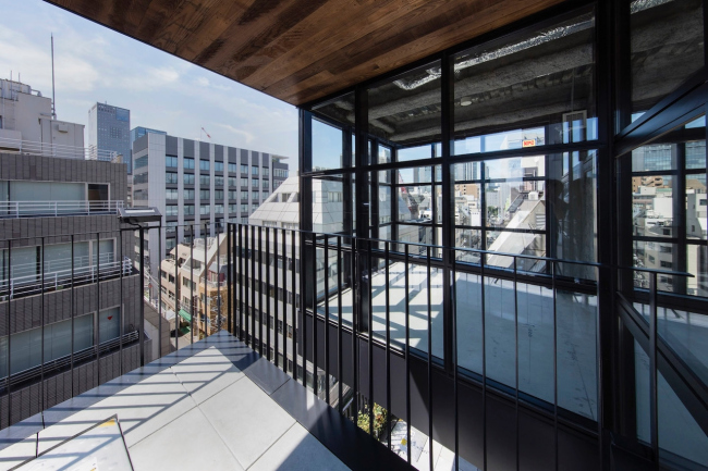 �������� ���������� Kanda Terrace. ���� � Shigeo Ogawa