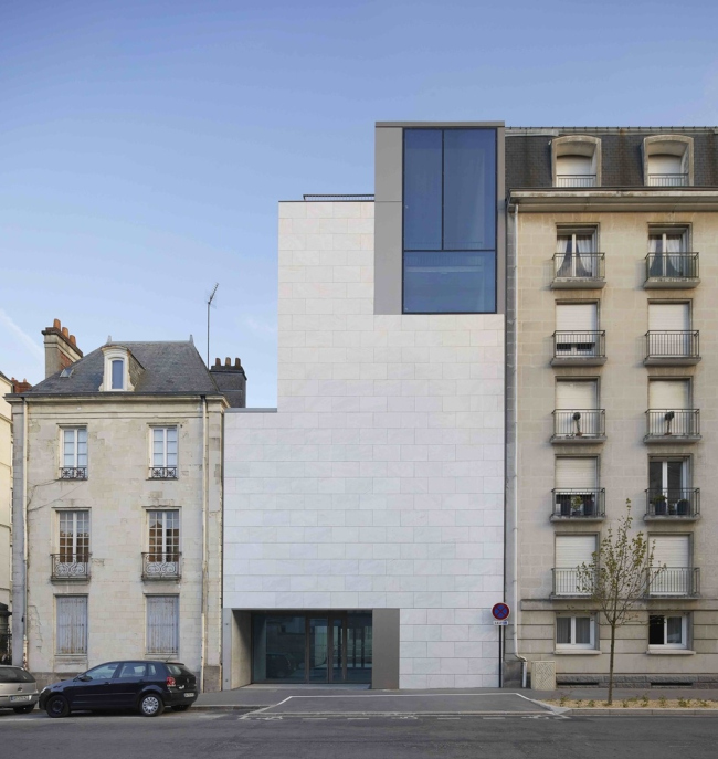 The Art Museum in Nantes, France  Hufton+Crow