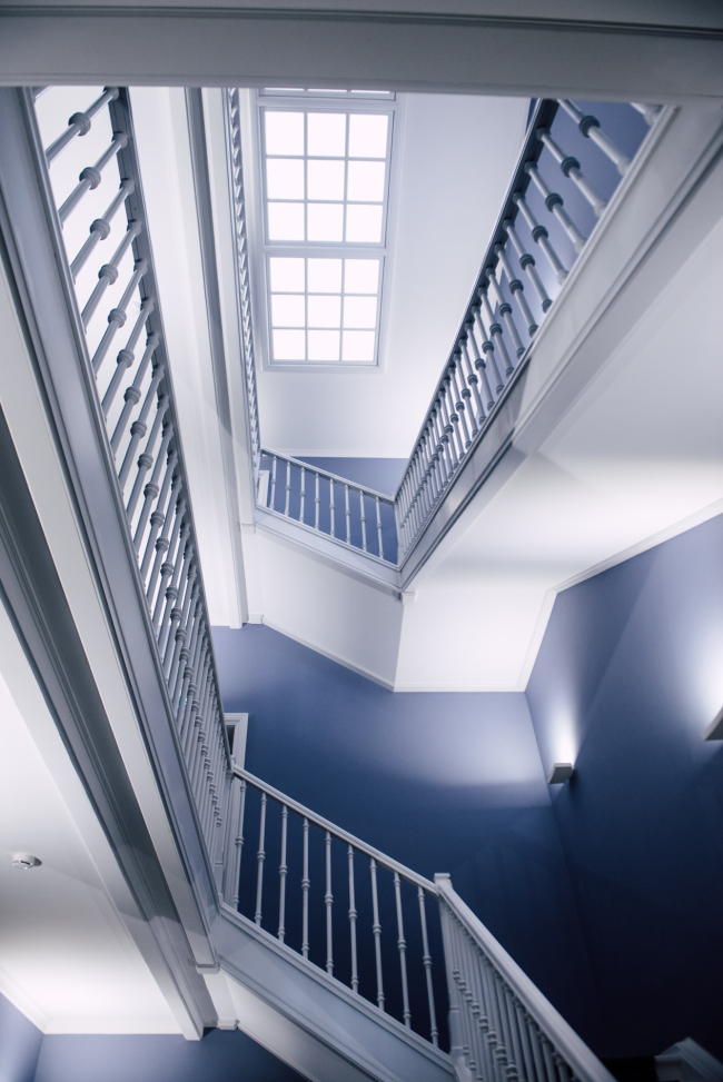    . , 39  41.   Grundfos