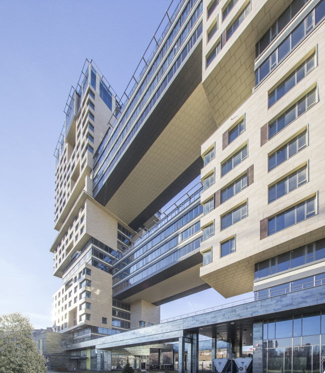 ����� �������� �Versis� �� ����������� ��������� � ������������� ���� �������