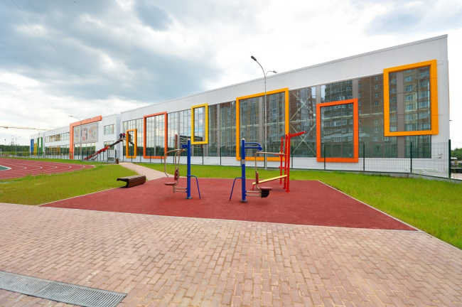 ����� �2070 � ����������