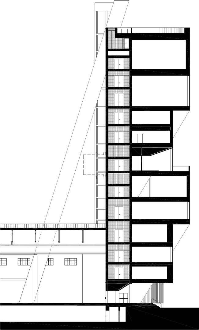 ������ Torre � ��������� ����� Prada � OMA