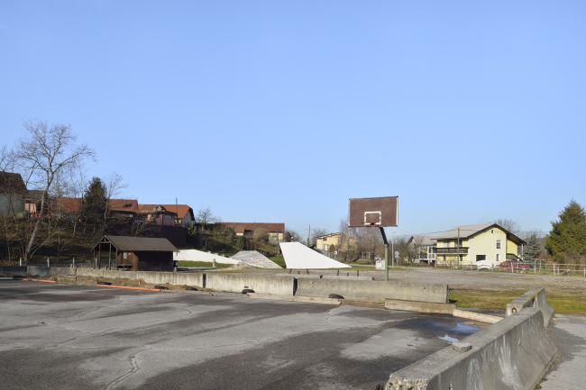 ������� � ������� ������, Enota. ���������� � Miran Kambič 