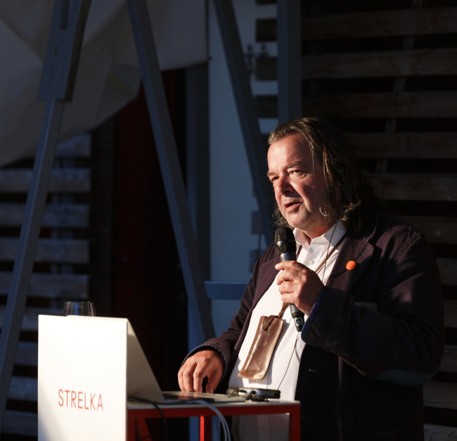 ���� ����� ������ ������ � ��������� �������� � Ivan Guschin / Strelka Institute