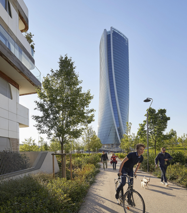 ����� Generali ��������� CityLife � Hufton + Crow