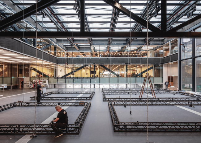 �������� BLOX. ���� � Rasmus Hjortshøj � COAST