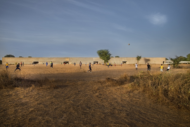 ������ ������������ ����� ������ ����� � Francesco Pinton