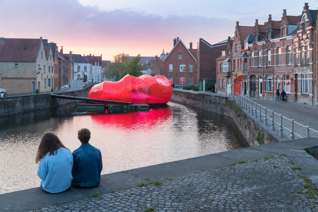�������� SelgasCano. ���� � Iwan Baan. ������������� Triënnale Brugge 2018