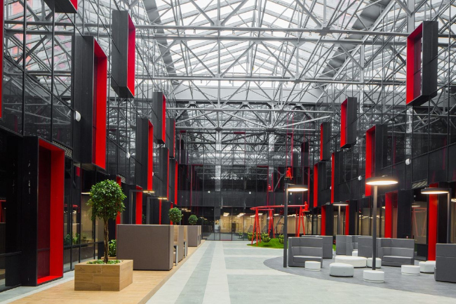 ������-����� Neo Geo / ������������� ���� T+T Architects