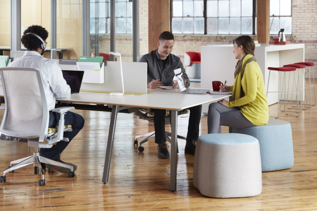 ������� ������������ open space � Haworth