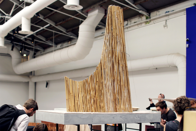 ���������� ������������ ������� ����� ������, ������-������ ����������� ������������, 2005; ����������, �����, ������. �������� ����������� Freespace, �������� ������ �������; ��������� ����� ��������. ����������: �.����������, ����.��