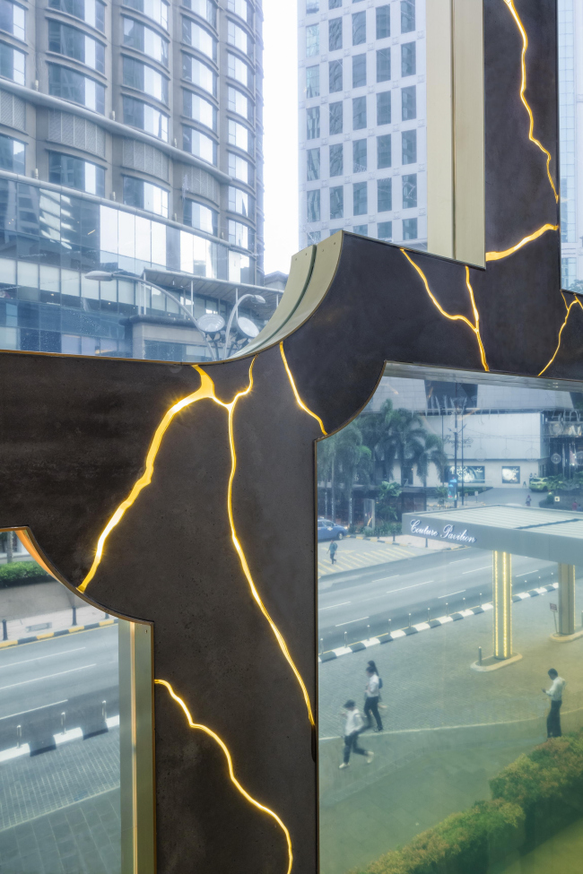 ������� Bulgari � �����-�������. ����: Daria Scagliola, ���������: Stijn Brakkee