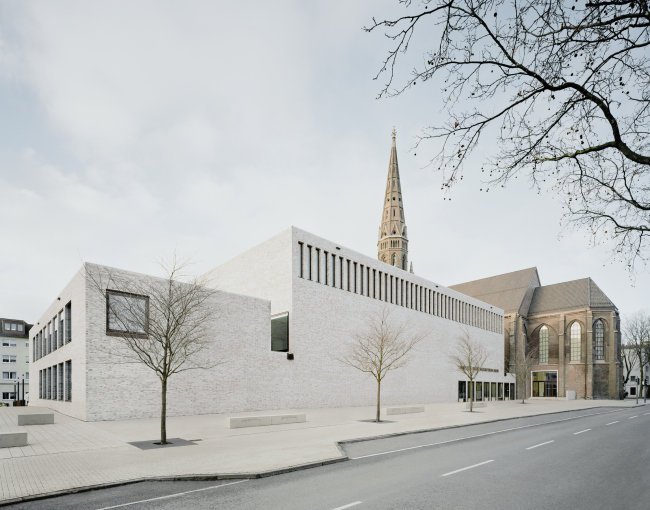 ���������� ��� �������� ����������� ����� �������� �����. ���� � Brigida González