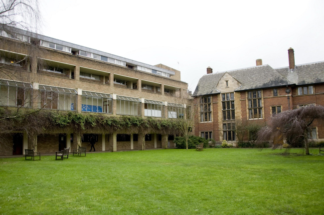 ������ 1973 ���� �� �������������. ������� �����. �������� �����. ������������� Niall McLaughlin Architects