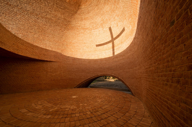 San Bernardo Chappel, Argentinia  Nicolás Campodónico
