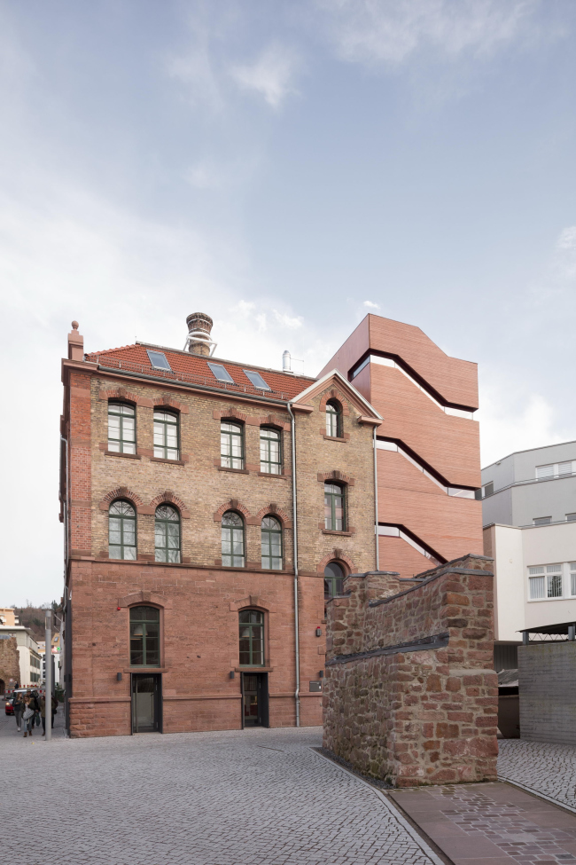 ����� ������������� � Thomas Bruns, Berlin